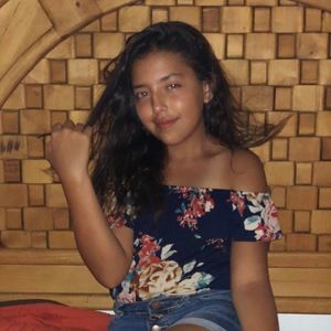 Meet your Posher, Sofia